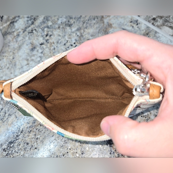 EUC Coach multicolored Signature Stripe Wristlet - Picture 11 of 11